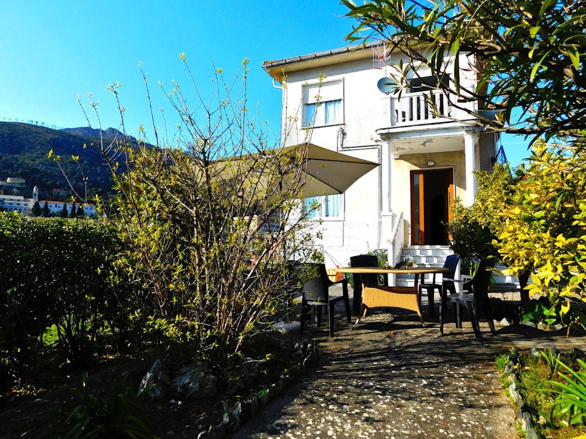Villa unifamiliare con posto auto! Levanto Esterno foto